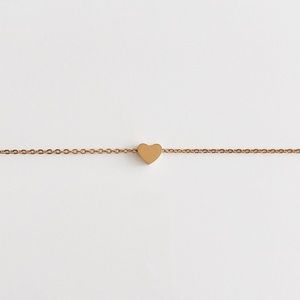 Stargaze Jewelry Gold Heart Chain Choker